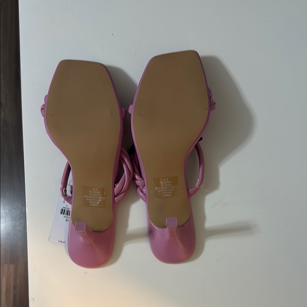 Express Women's Pink Strappy Sandals - Picture 3 of 3